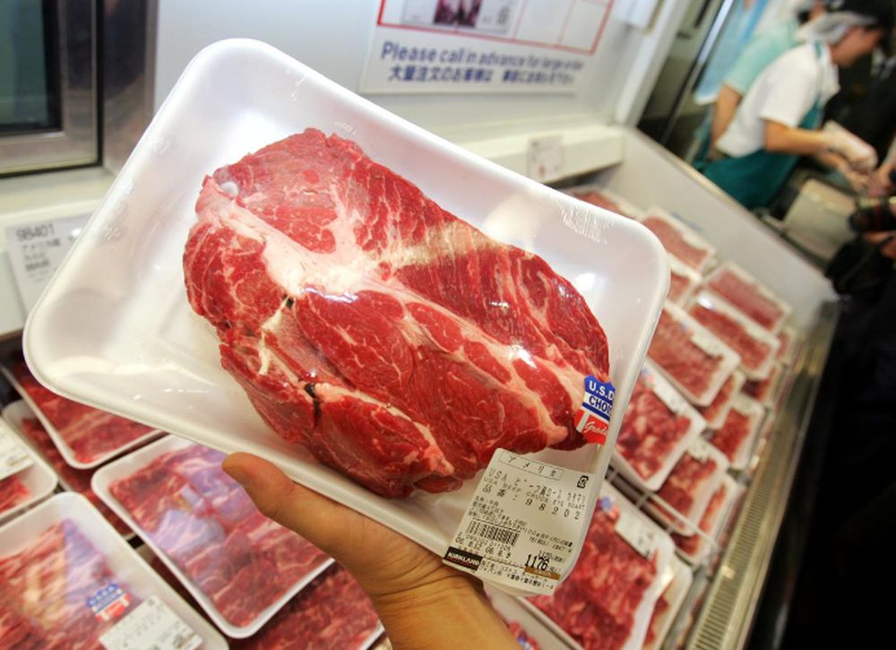 Packed US beef is displayed at a supermarket in Chiba, east of Tokyo, Japan, August 9, 2006. u00e2u20acu201d Reuters pic