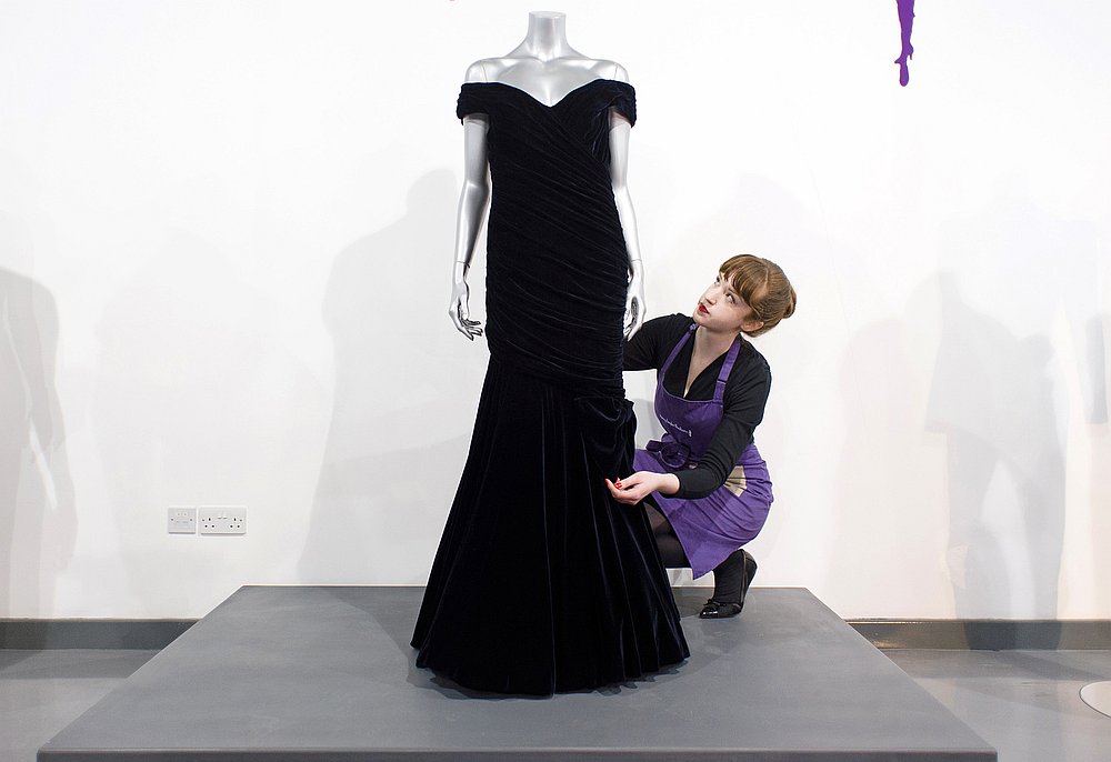 A Victor Edelstein midnight blue velvet evening gown, worn by Britain's Princess Diana at the State Dinner at the White House in 1985. u00e2u20acu201d AFP pic