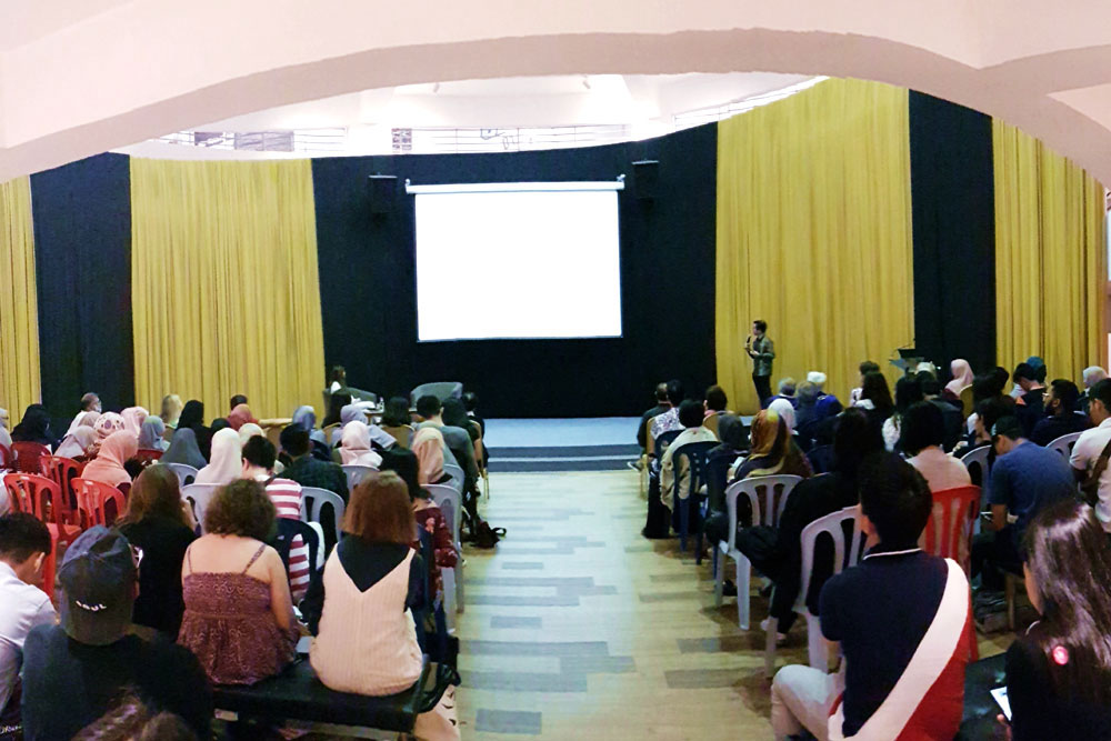 A past Luminary Talk at National Art Gallery: architect William Lim on 'Appreciating and Collecting'.