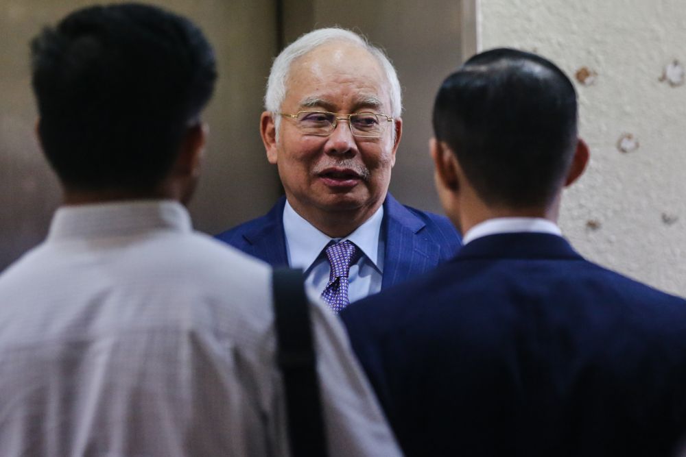 Datuk Seri Najib Razak is pictured at the Kuala Lumpur High Court November 28, 2019. — Picture by Firdaus Latif