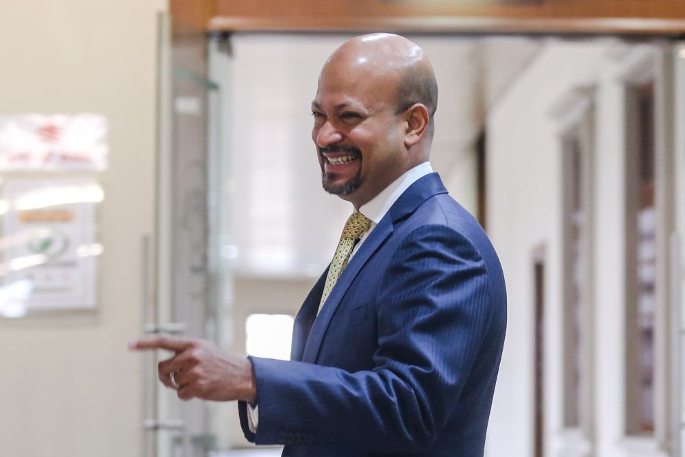 Former 1MDB CEO Arul Kanda Kandasamy is pictured at the Kuala Lumpur High Court November 28, 2019. — Picture by Firdaus Latif
