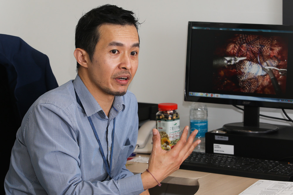 Gleneagles Kuala Lumpur Hospital consultant urologist Dr Warren Lo Hwa Loon talks about the various types of urinary incontinence. — Picture by Choo Choy May