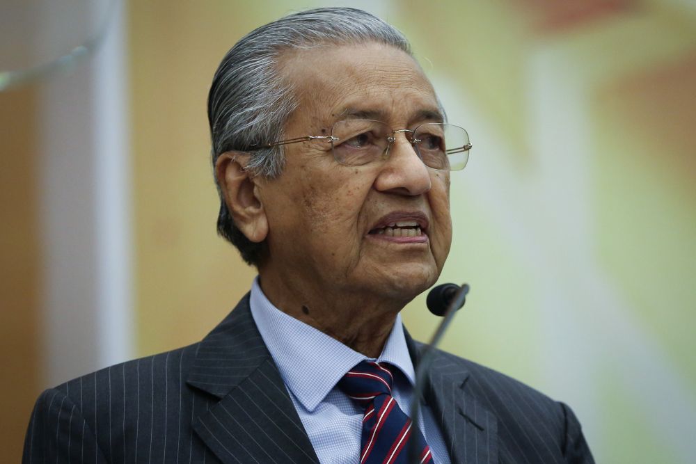Prime Minister Tun Dr Mahathir Mohamad delivers a speech during the 2019 South-east Asia Ulama Multaqa gathering in Sepang November 19, 2019. u00e2u20acu201d Picture by Yusof Mat Isa