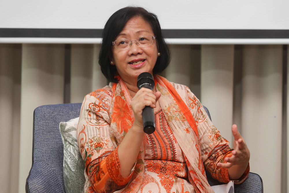 Maria Chin Abdullah called on pad manufacturers to make their products more affordable and therefore more accessible to those in poverty-stricken communities. u00e2u20acu201d Picture by Choo Choy May