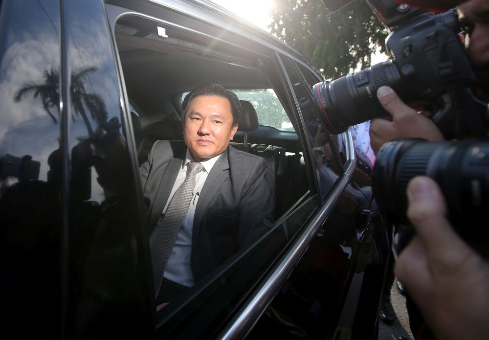DAP assemblyman Paul Yong arrives at the Ipoh Sessions Court in Ipoh November 11, 2019. u00e2u20acu201d Picture by Farhan Najib