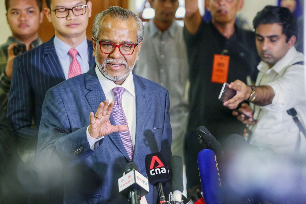 Lawyer Tan Sri Muhammad Shafee Abdullah speaks to reporters at the Kuala Lumpur High Court November 11, 2019. u00e2u20acu201d Picture by Ahmad Zamzahuri