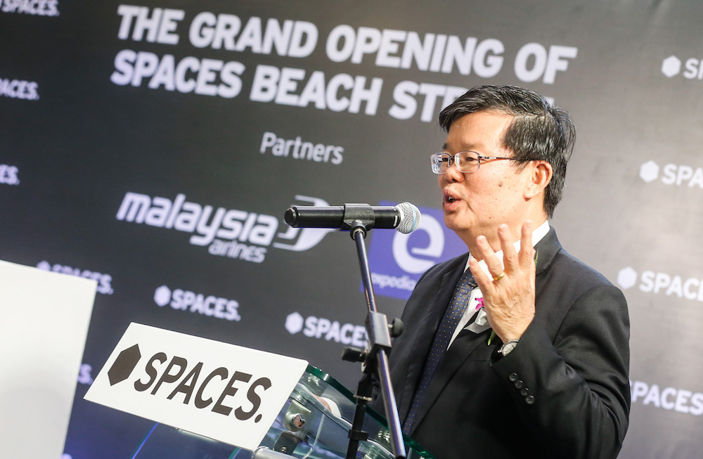 Penang Chief Minister Chow Kon Yeow officiates the grand opening of Spaces Beach Street in George Town November 20, 2019. u00e2u20acu201d Picture by Sayuti Zainudin