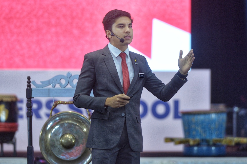 Youth and Sports Minister Syed Saddiq Abdul Rahman addresses the Alumni Malaysia Future Leaders School (MFLS) convention at Universiti Kebangsaan Malaysia November 22, 2019. u00e2u20acu201d Picture by Shafwan Zaidon