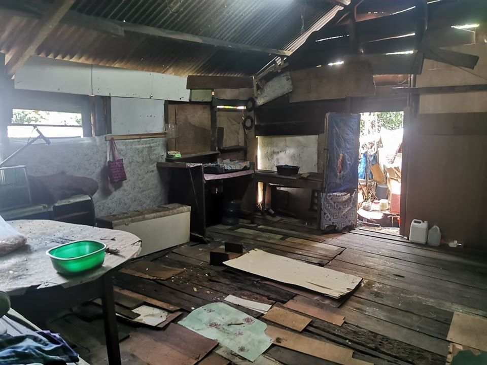 The kitchen was turned into a makeshift place to wash the body before it can be buried. u00e2u20acu201d Picture from Facebook/Yunizam Yusop