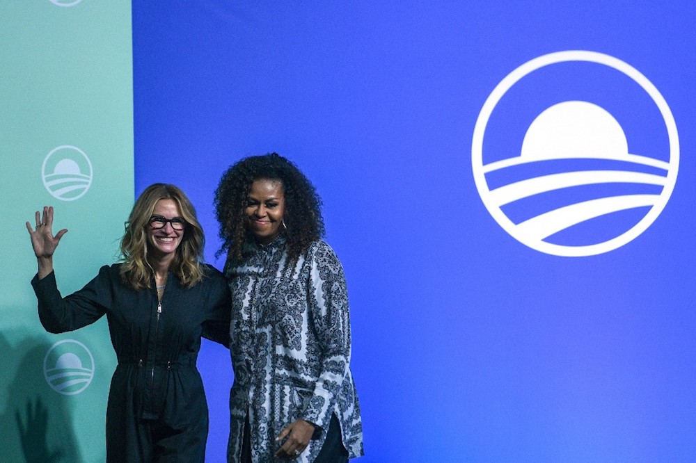Former US first lady Michelle Obama and US actress Julia Roberts gesture as they arrive to attend an event for the Obama Foundation in Kuala Lumpur December 12, 2019. u00e2u20acu201d AFP pic