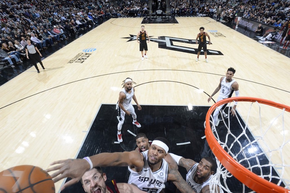 Rudy Gay of the San Antonio Spurs attempts to block the shot of Kevin Love of the Cleveland Cavaliers at the AT&T Centre in San Antonio, Texas December 12, 2019. u00e2u20acu201d AFP pic