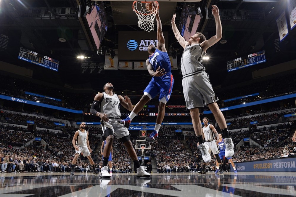 Kawhi Leonard of the LA Clippers dunks the ball during the game against the San Antonio Spurs at the AT&T Centre in San Antonio December 21, 2019. u00e2u20acu201d AFP pic