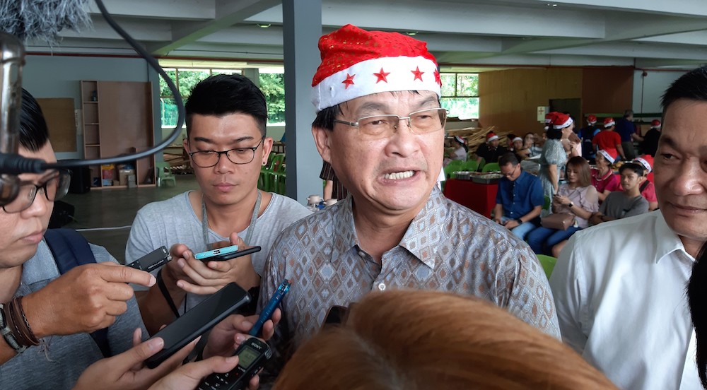 Works Minister Baru Bian says he has instructed a thorough investigation be carried out on the collapse of the bridge under construction, December 14, 2019. u00e2u20acu201d Picture by Sulok Tawie