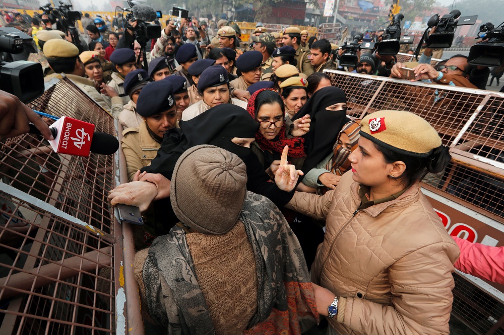 Police officers detain demonstrators during a protest against a new citizenship law at Red Fort in Delhi December 19, 2019. u00e2u20acu201d Reuters pic