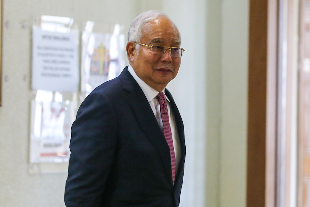 Former prime minister Datuk Seri Najib Razak is seen at the Kuala Lumpur High Court December 4, 2019. u00e2u20acu201d Picture by Firdaus Latif