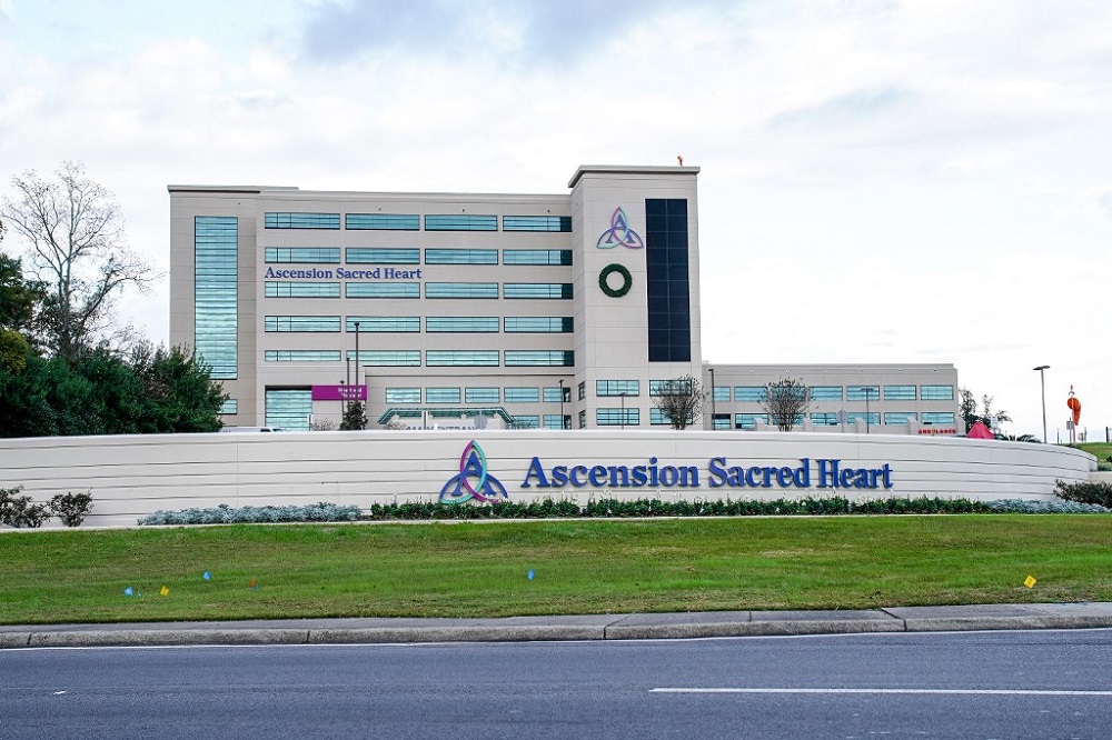A general view of the atmosphere at Ascension Sacred Heart Hospital following a shooting at the Naval Air Station in Pensacola, Florida December 6, 2019. u00e2u20acu201d AFP pic