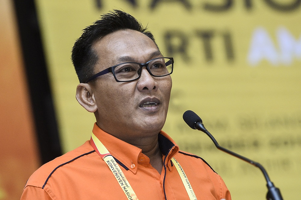 Johor Baru delegate Noor Khalim Sakib speaks during the 2019 Parti Amanah Negara National Convention in Shah Alam on December 6, 2019. u00e2u20acu2022 Picture by Miera Zulyana