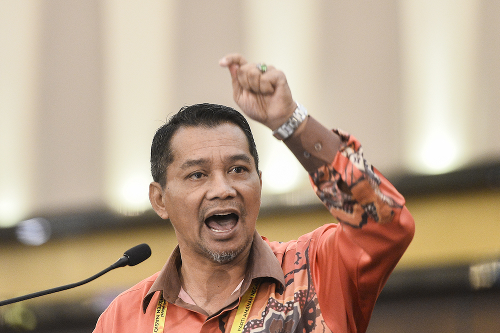 Amanah central committee member Datuk Mazlan Aliman speaks during Amanahu00e2u20acu2122s National Convention in Shah Alam December 8, 2019. u00e2u20acu201d Picture by Miera Zulyana