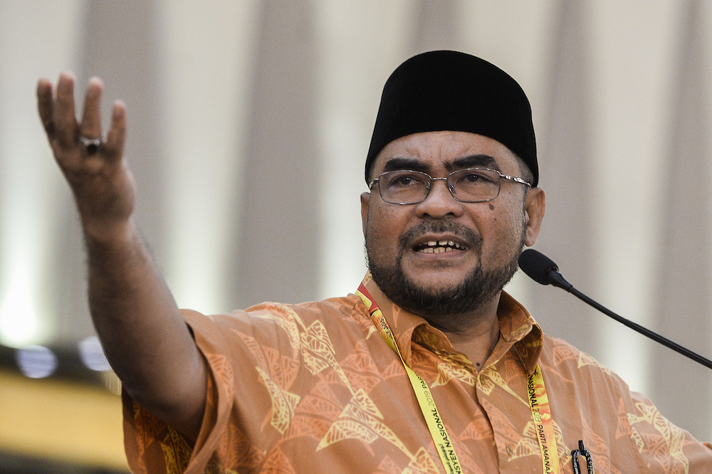 Datuk Seri Mujahid Yusof Rawa speaks during the Amanah National Convention in Shah Alam December 8, 2019. u00e2u20acu201d Picture by Miera Zulyana