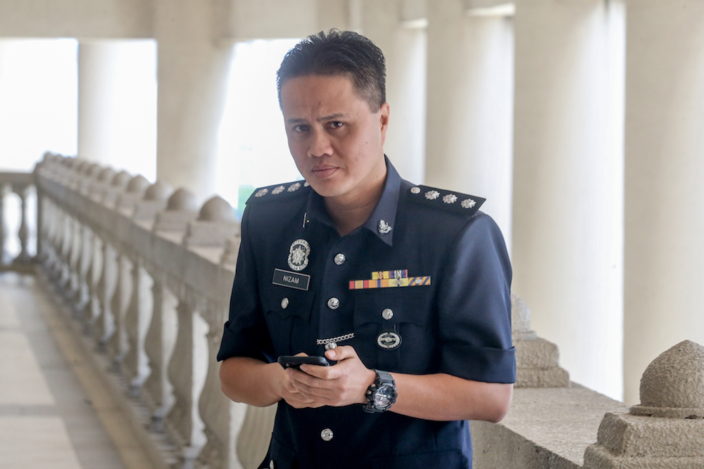 ASP Mohd Nizam Mohd Noor is seen at the Kuala Lumpur High Court December 11, 2019. — Picture by Firdaus Latif