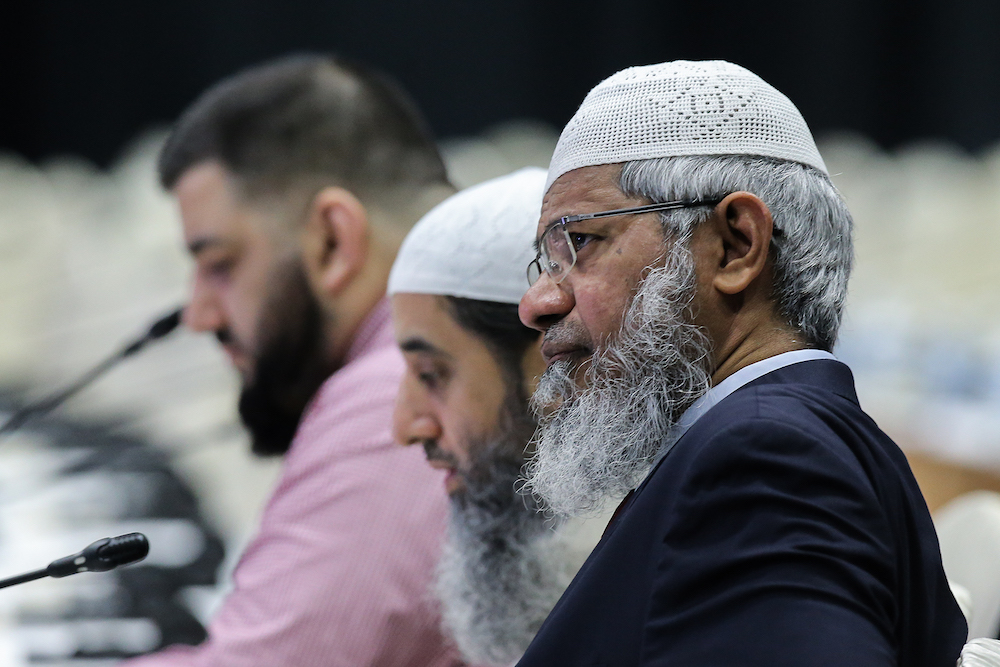 Muslim preacher Dr Zakir Naik attends Friday prayers during the Kuala Lumpur Summit 2019 December 20, 2019. u00e2u20acu201d Picture by Miera Zulyana