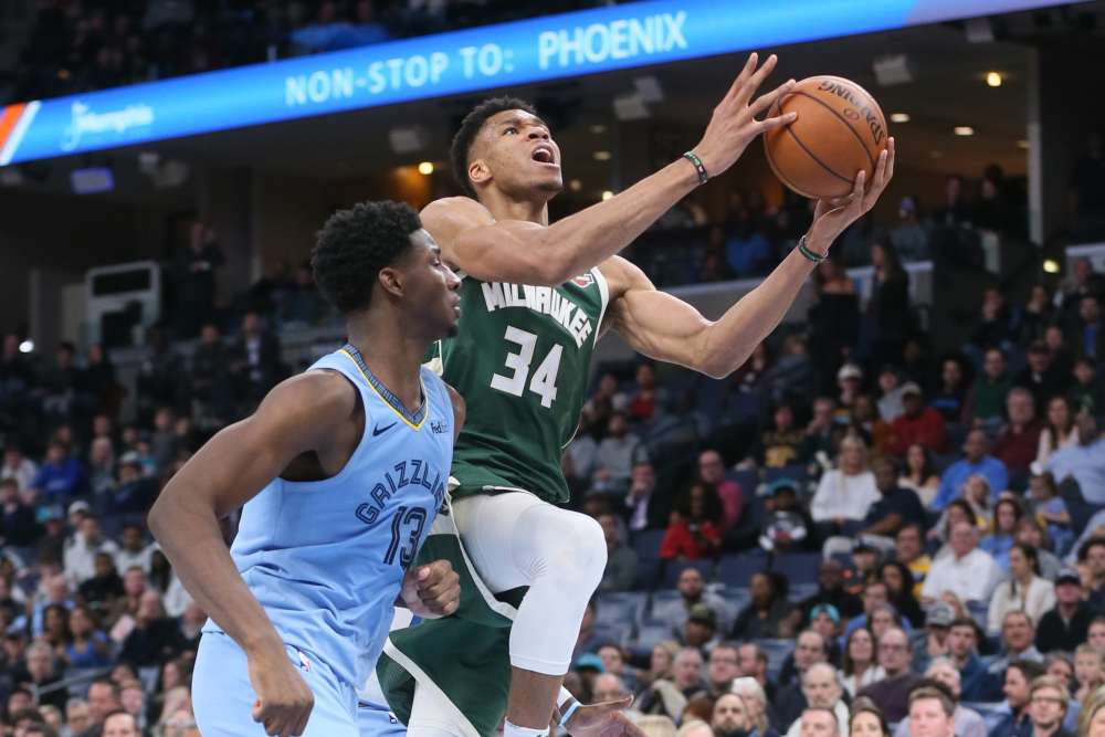 Milwaukee Bucks forward Giannis Antetokounmpo (34) drives to the basket as Memphis Grizzlies forward Jaren Jackson Jr (13) defends at FedExForum. Bucks won 127-114. u00e2u20acu2022 Nelson Chenault-USA TODAY Sports pic via Reuters