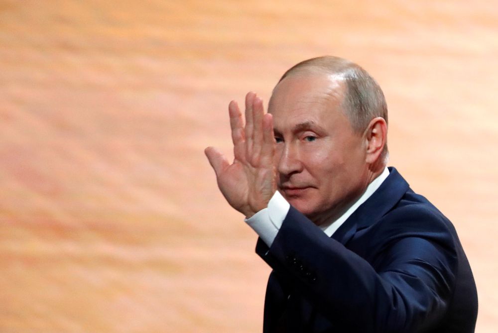 Russian President Vladimir Putin waves after delivering his annual end-of-year news conference in Moscow, December 19, 2019. u00e2u20acu201d Reuters pic
