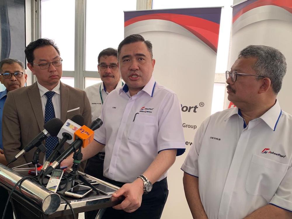 Transport Minister Anthony Loke said the government was clear in enforcing the law and warned lorry operators that they will still face fines for overloading. u00e2u20acu201d Picture by Ben Tan