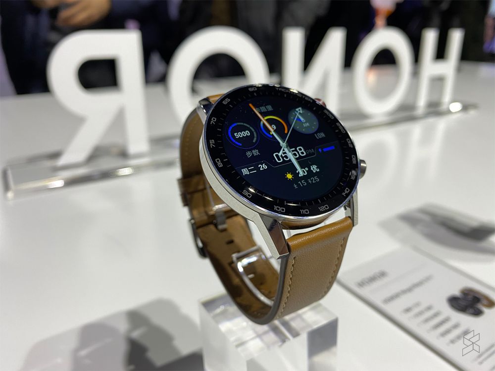 The Honor Magic Watch 2 was introduced in China last month. u00e2u20acu201d Picture via SoyaCincau