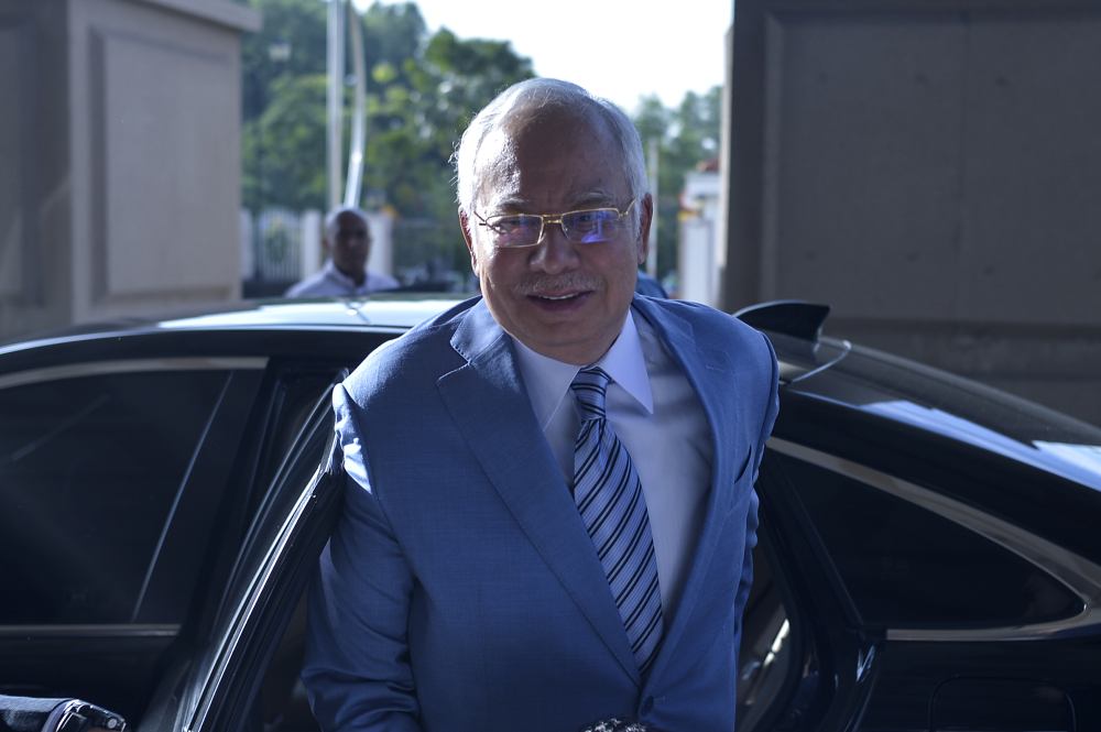 Former prime minister Datuk Seri Najib Razak arrives at the Kuala Lumpur High Court Complex December 18, 2019. u00e2u20acu2022 Picture by Shafwan Zaidon