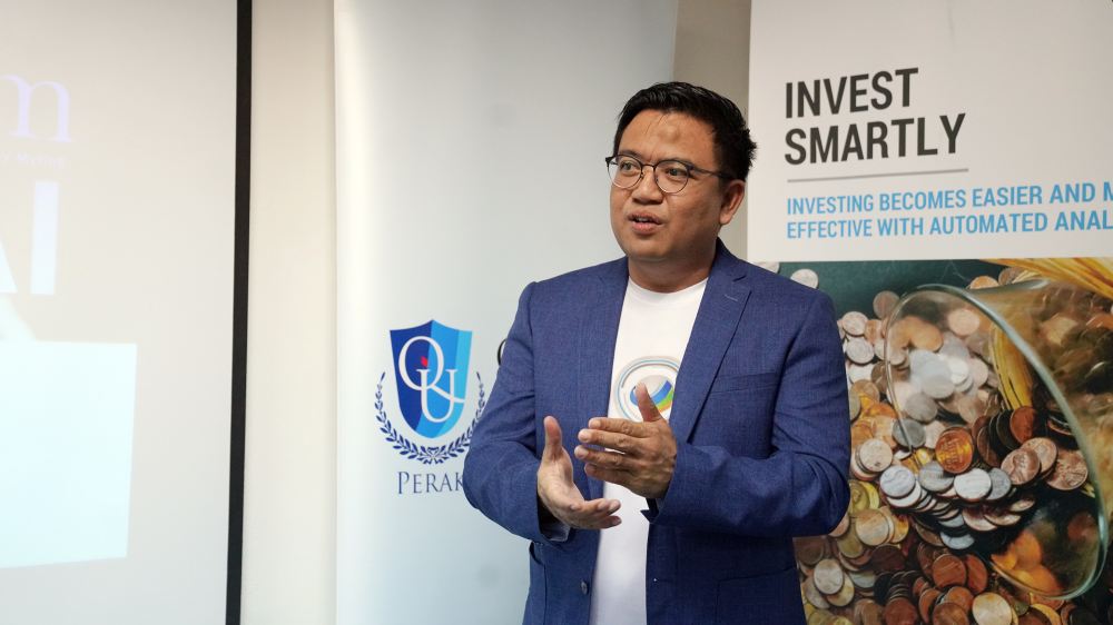 MyFinB president and founder M. Nazri said the idea to have the platform began in 2016. u00e2u20acu2022 Picture courtesy of Quest International University Perak (QIUP)