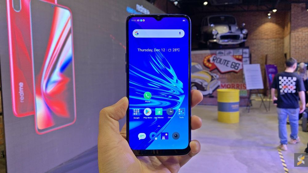 In Malaysia, the Realme 5s is officially priced at RM799 and it comes with 4GB RAM and 128GB of storage. u00e2u20acu201d Picture via SoyaCincau