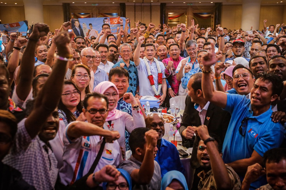 PKR deputy president Datuk Seri Azmin Ali (centre) and his supporters attend the u00e2u20acu02dcSPV 2030u00e2u20acu2122 dinner at Hotel Renaissance Kuala Lumpur December 8, 2019. u00e2u20acu201d Picture by Hari Anggara