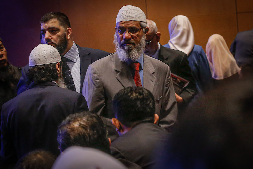 Dr Zakir Naik attends the Kuala Lumpur Summit 2019 in Kuala Lumpur December 19, 2019. u00e2u20acu201d Picture by Hari Anggara