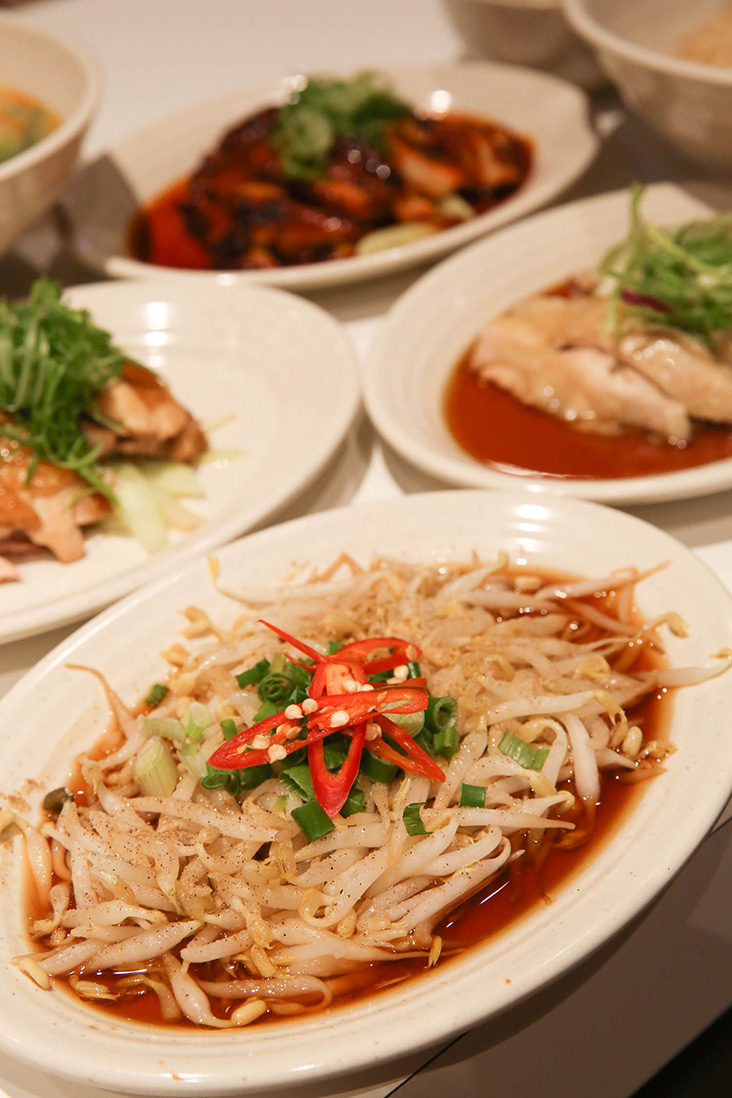 Their crunchy beansprouts are brought in from Ipoh.
