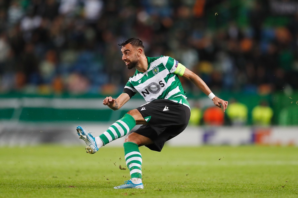 Sporting Lisbonu00e2u20acu2122s Bruno Fernandes in action during the match against Eindhoven at the Estadio Jose Alvalade in Lisbon November 28, 2019. u00e2u20acu201d Picture by Mutsu Kawamori/AFLO via Reuters