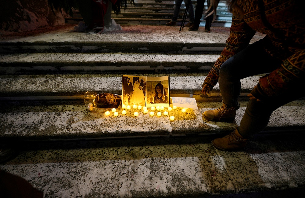 A candlelight vigil held at the Edmonton Legislature building in memory of the victims of a Ukrainian passenger plane that crashed in Iran, in Edmonton, Canada June 8, 2020. u00e2u20acu201d Reuters pic