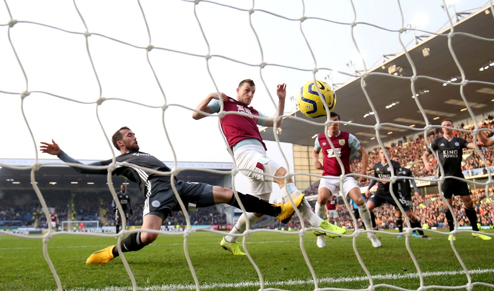 Burnley's Chris Wood scores their first goal against Leicester City at Turf Moor in Burnley January 19, 2020. u00e2u20acu201d Action Images via Reuters