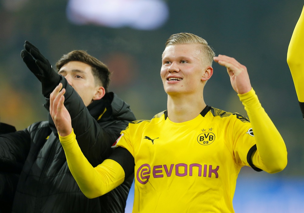 Borussia Dortmund's Erling Braut Haaland celebrates in front of the fans after the match against FC Cologne at Signal Iduna Park in Dortmund January 24, 2020. u00e2u20acu201d Reuters pic