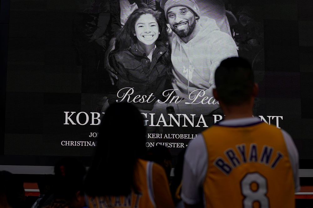 Fans of NBA basketball star Kobe Bryant pay their respects at a memorial outside the Staples Centre at LA Live in Los Angeles January 27, 2020. u00e2u20acu201d Reuters pic