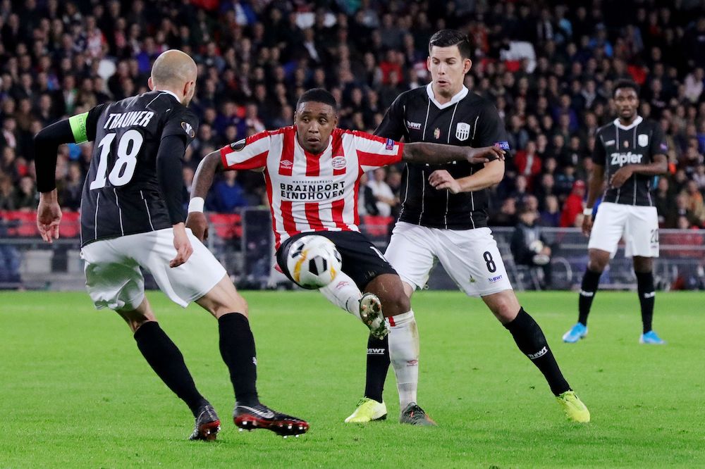PSV Eindhovenu00e2u20acu2122s Steven Bergwijn in action during the Europa League Group D match with Linz at Philips Stadium in Eindhoven, Netherlands October 24, 2019. u00e2u20acu201d Reuters pic