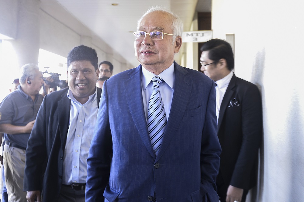 Former prime minister Datuk Seri Najib Razak leaves the Kuala Lumpur High Court January 6, 2020. — Picture by Miera Zulyana