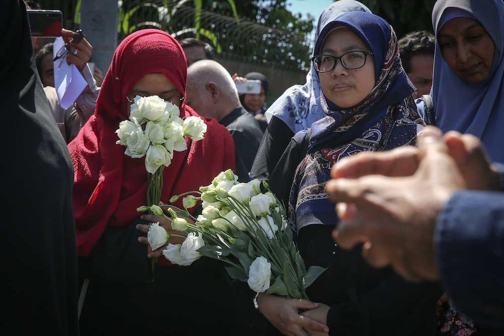 A group of women mourning assassinated Iranian general Qasem Soleimani gather at the Iranian Embassy in Kuala Lumpur January 7, 2020. ― Picture by Yusof Mat Isa