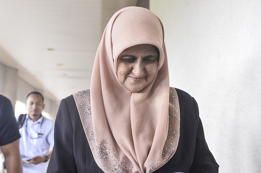Saadatul Nafisah Bashir Ahmad leaves the Kuala Lumpur High Court January 13, 2020. — Picture by Miera Zulyana