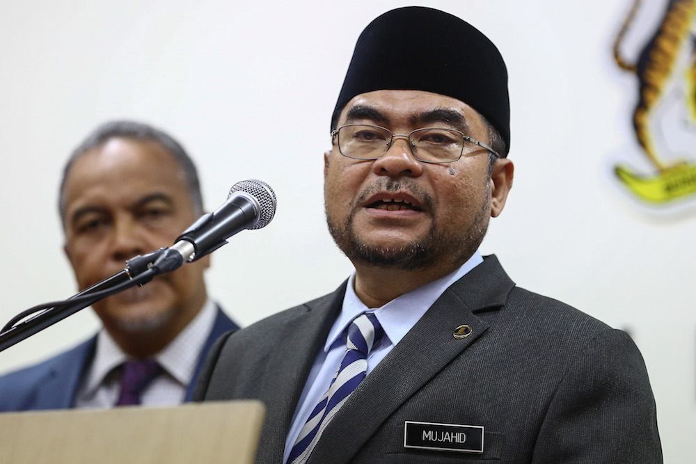 Minister in the Prime Ministeru00e2u20acu2122s Department Datuk Seri Mujahid Yusof Rawa speaks during a news conference at the Finance Ministry in Putrajaya January 15, 2020. u00e2u20acu201d Picture by Yusof Mat Isa