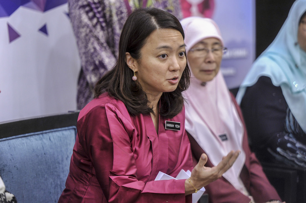 Deputy Women, Family and Community Development Minister Hannah Yeoh speaks to reporters after the launch of the National Strategic Plan to Curb Underage Marriage in Putrajaya January 16, 2020. u00e2u20acu201d Picture by Shafwan Zaidon