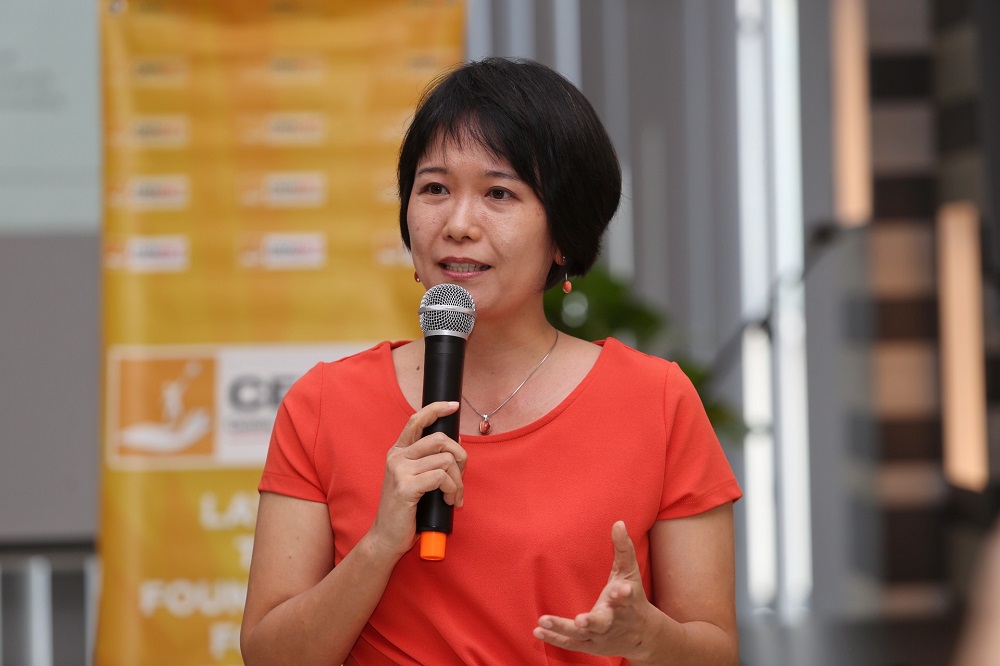 Dr Leong Yuen Yoong from WAYY Consulting presents their findings of a recent survey on local elections in Kuala Lumpur January 20, 2020. — Picture by Choo Choy May