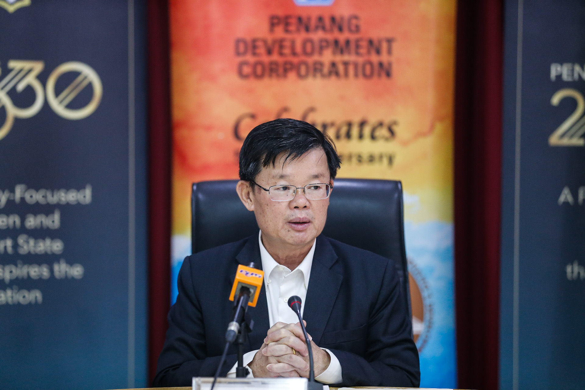 Penang Chief Minister Chow Kon Yeow speaks to the press during the agreement exchange between Penang Development Corporation and Biopolis Resources Sdn Bhd at Komtar January 20, 2020. u00e2u20acu201d Picture by Sayuti Zainudin