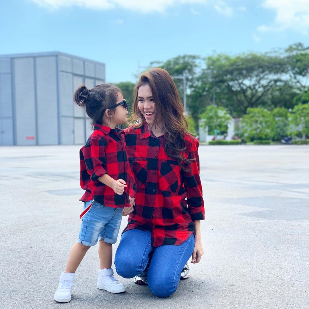 The 25-year-old mum says she wants whatu00e2u20acu2122s best for her son Ayden. u00e2u20acu201d Picture from Instagram/Bella Astillah