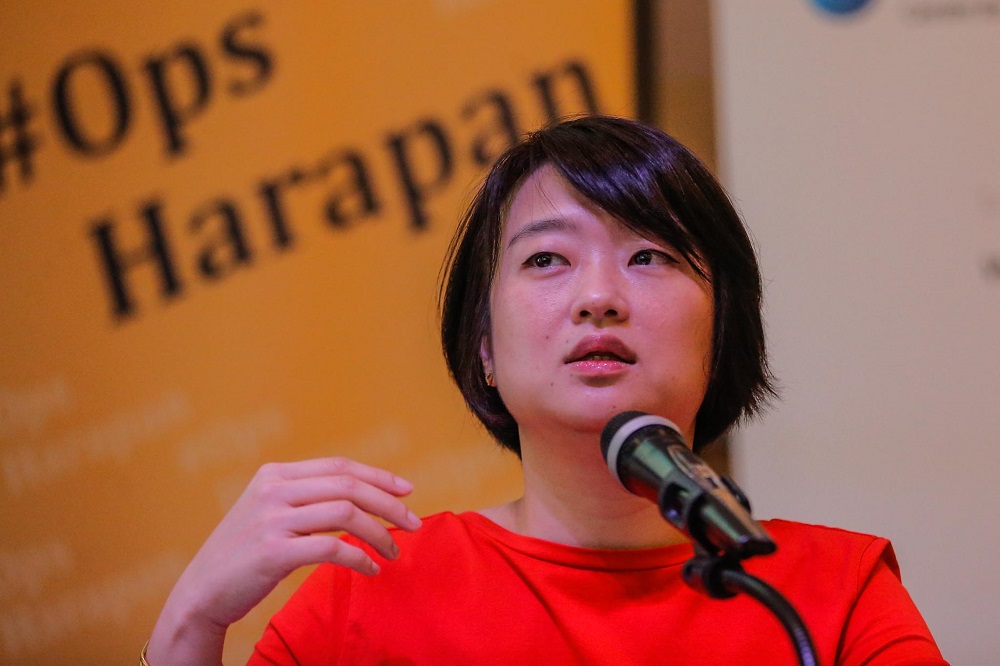 OpsHarapan founder Ng Yee Seen speaks during a press conference at The Vertical in Bangsar South, Kuala Lumpur January 31, 2020. u00e2u20acu201d Picture by Hari Anggara